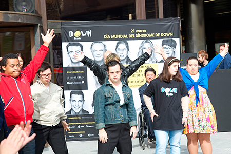 BIGPRINTS_Danza-DOWN-a-pie-de-calle-exposicion-xtumirada BIGPRINTS_Danza-DOWN-a-pie-de-calle-exposicion-xtumirada