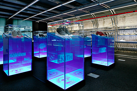 BIGPRINTS_Tienda-Adidas-vitrinas-DAS107-Seul" BIGPRINTS_Tienda-Adidas-vitrinas-DAS107-Seul