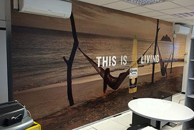 BIGPRINTS_vinilo-impresion-decoracion-oficinas-Corona-by-BIGPRINTS BIGPRINTS_vinilo-impresion-decoracion-oficinas-Corona-by-BIGPRINTS