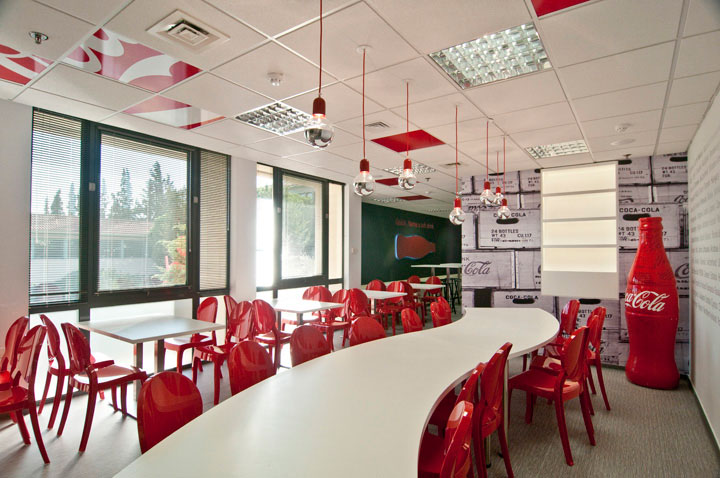 Nueva sede de Coca-Cola Hellenic en Atenas Nueva sede de Coca-Cola Hellenic en Atenas